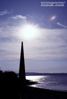 Navigation pillar at Ross back Sands
